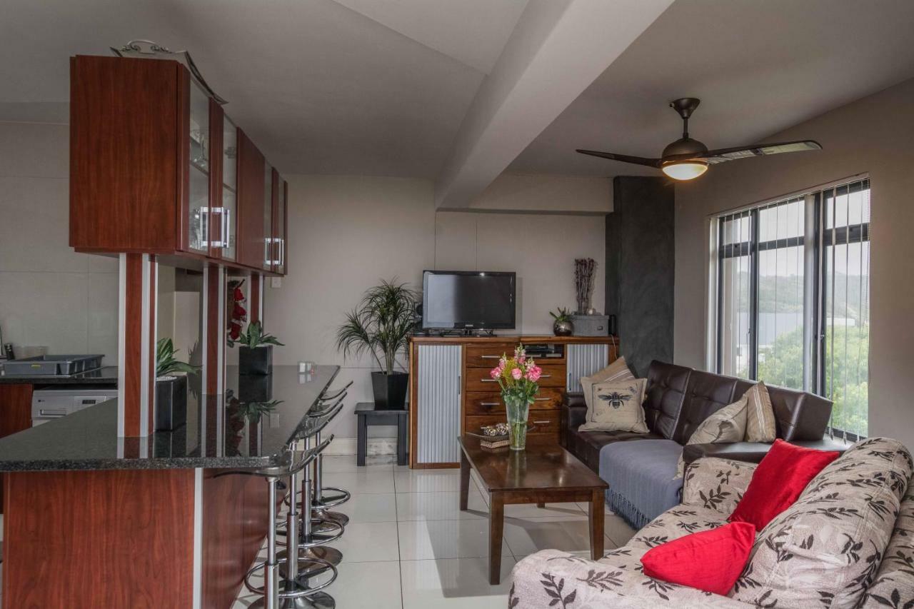 Appartement De Nest à East London Extérieur photo